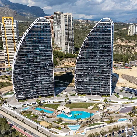 Seventh Heaven - Sunset Waves Apartment *